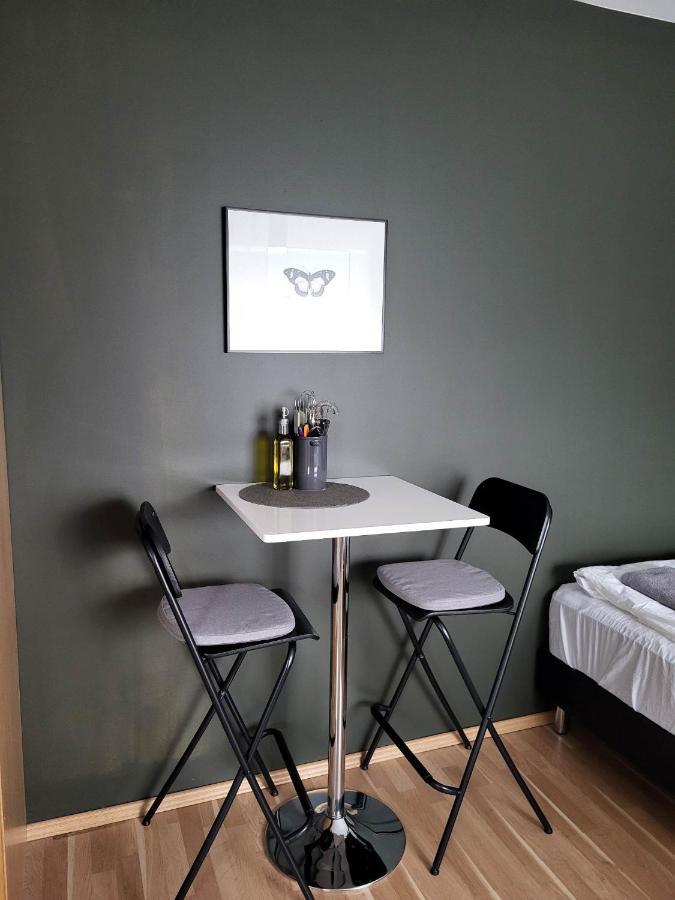 Grindavik Guesthouse Self Check In & Out Luaran gambar